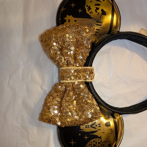 Disney Gold and Black Minnie Mouse Hair Accessory - Picture 2 of 4